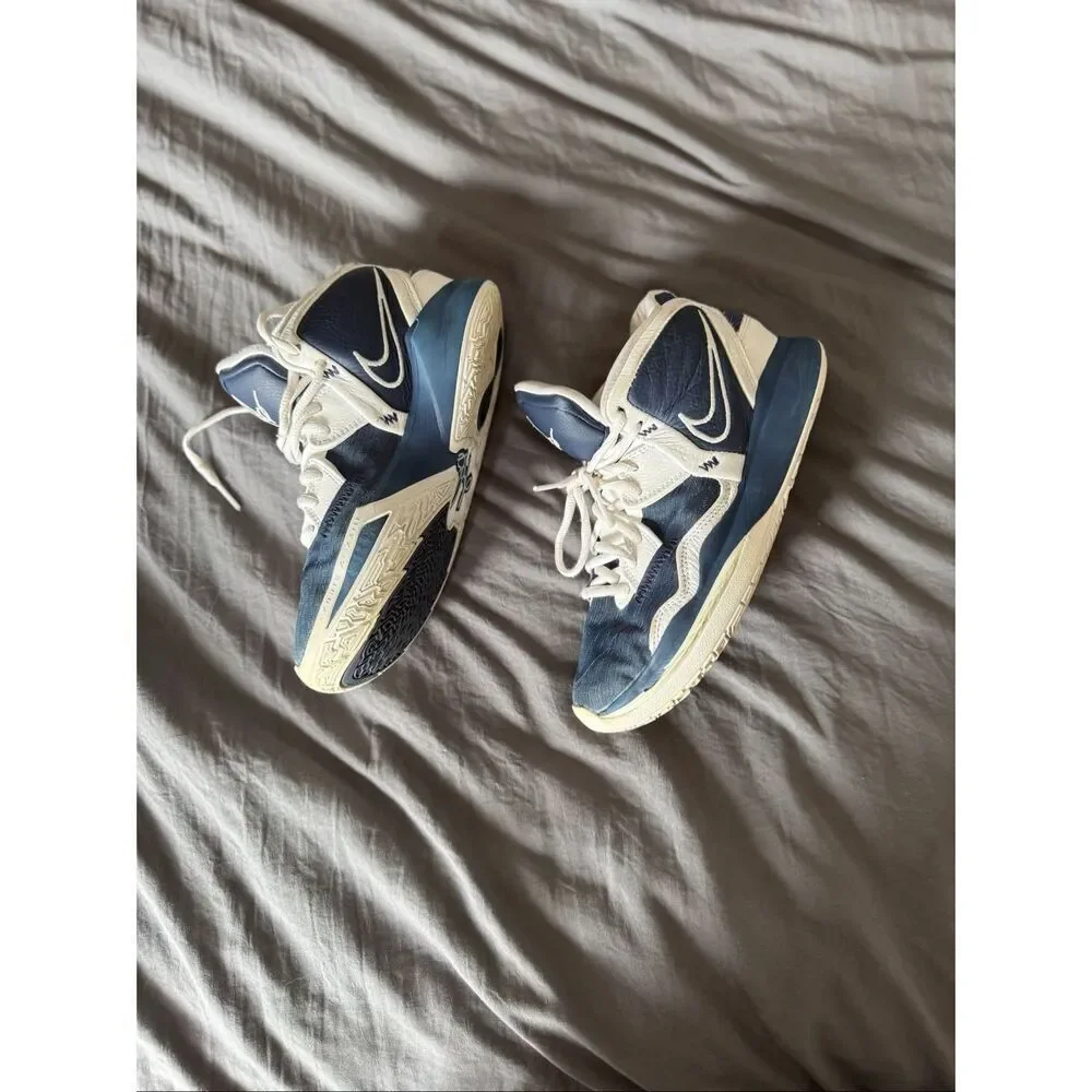 Nike Kyrie Infinity Boys Midnight Navy Blue Size 5.5